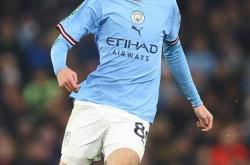 开云下载包含里程碑夜！曼城门线救险；社区盾转会期刷纪录；震撼外界；球队文化再被提及的词条